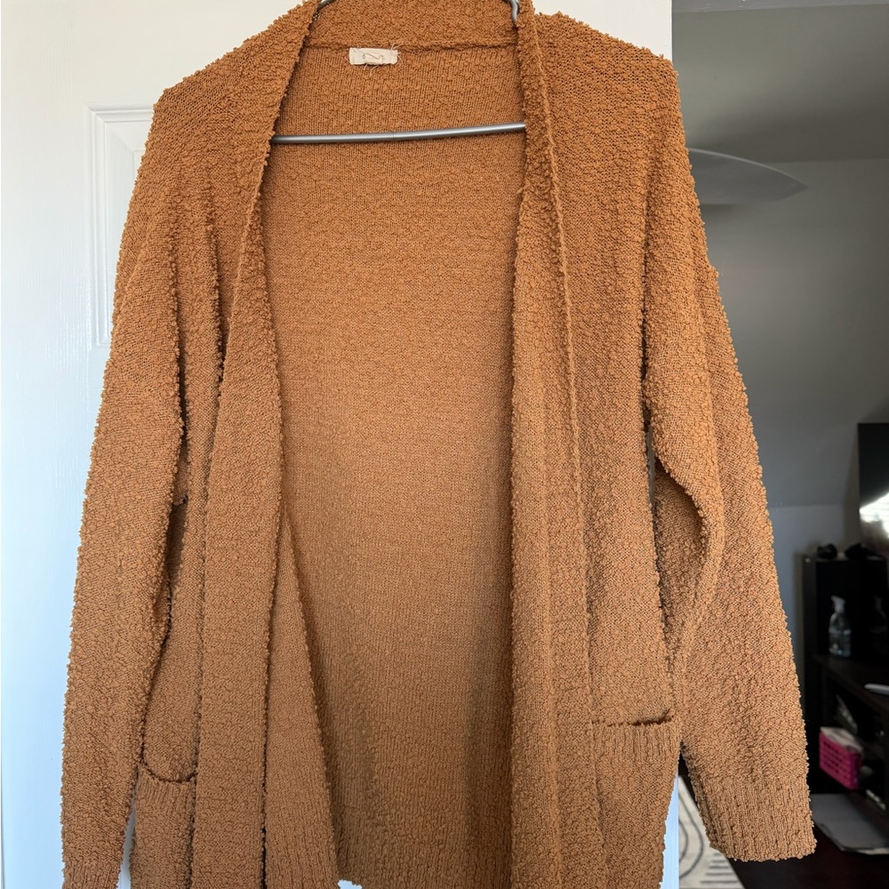 Debut Women's Tan Cardigan Sweater